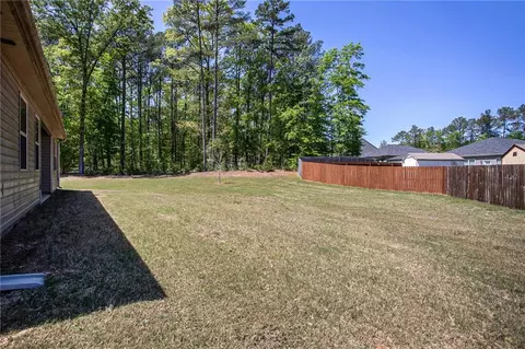 Exterior - 30 Abbey Ct, Covington, GA 30016 photo 8 of 9