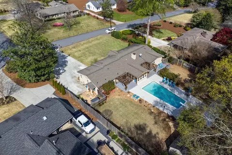 279 Atwood Dr NW, Marietta, GA 30064