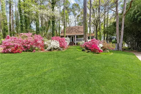 200 Woodmeade Way NW, Marietta, GA 30064