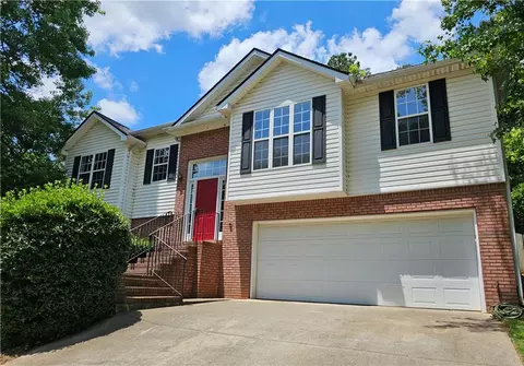 885 Kendall Park Dr, Winder, GA 30680