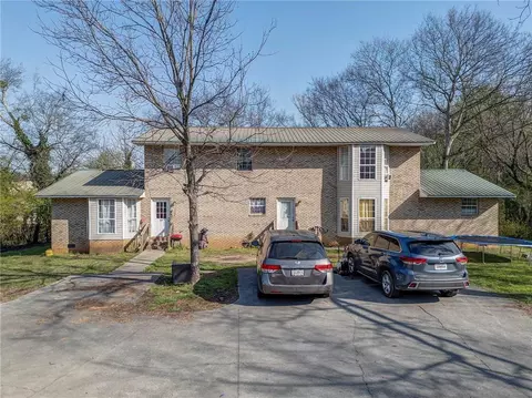 305 Henderson Bend Rd NW, Calhoun, GA 30701