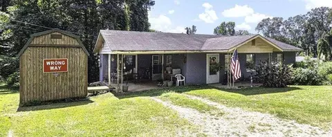 318 Pine Cir, Bowdon, GA 30108