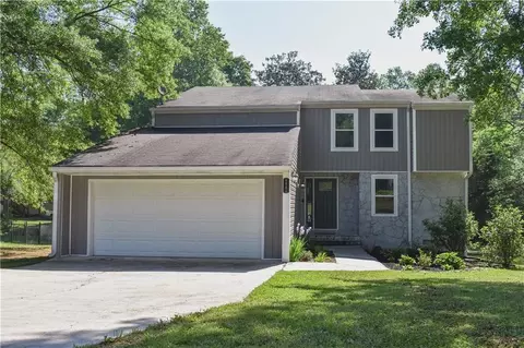 227 Parkview Dr, Cartersville, GA 30120