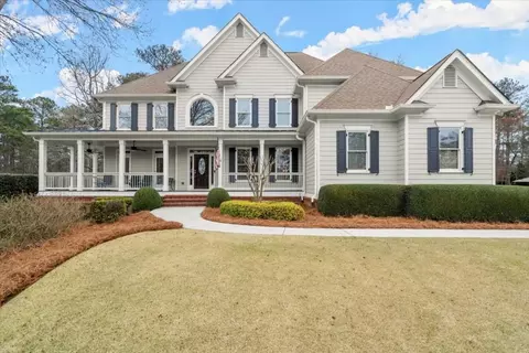 215 Oakhurst Leaf Dr, Milton, GA 30004