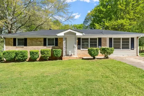 5088 Paris Ave, Powder Springs, GA 30127