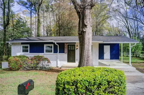 108 Pine Cir, Jonesboro, GA 30236