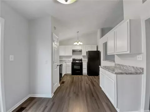3546 Clearview Dr, Rex, GA 30273 photo 6