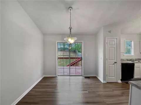 3546 Clearview Dr, Rex, GA 30273 photo 9