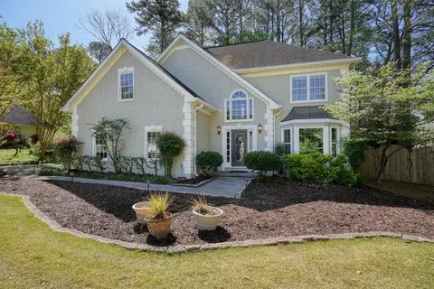 4930 Willow Creek Dr, Woodstock, GA 30188