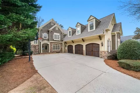 7385 Laurel Oak Dr, Suwanee, GA 30024