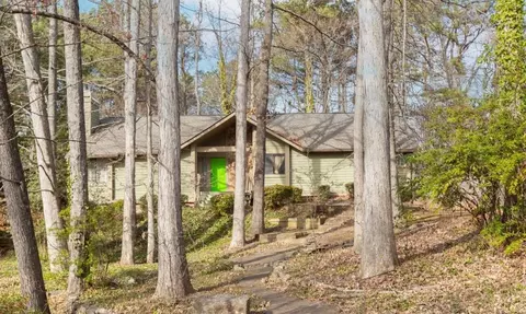 5070 Forest Run Trce, Alpharetta, GA 30022
