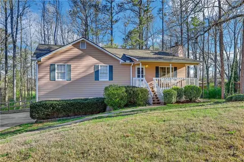 43 Indian Creek Dr, Powder Springs, GA 30127