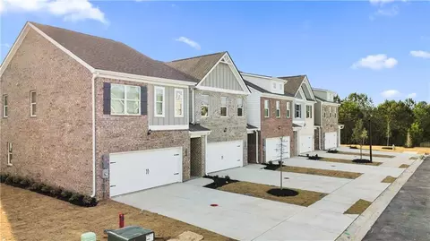 1009 Northfield Dr, Conyers, GA 30013