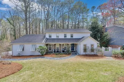205 Mark Trl, Sandy Springs, GA 30328