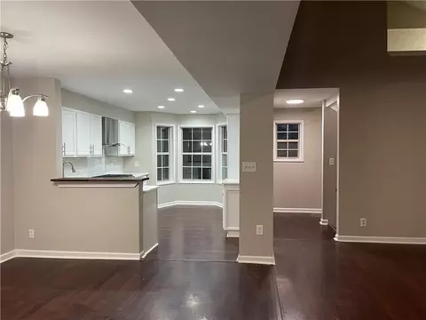 9410 Cypress Ln, Jonesboro, GA 30238