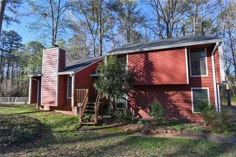 81 Omega Dr, Lawrenceville, GA 30044