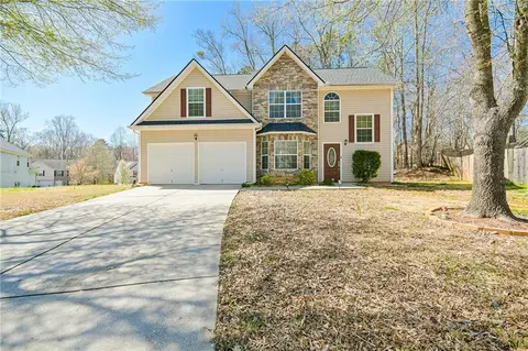 7269 Chantilly Ct, Douglasville, GA 30134