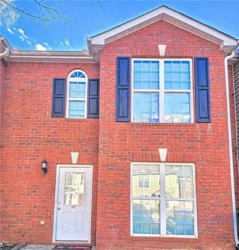 2777 Valley Green Dr, Gainesville, GA 30504