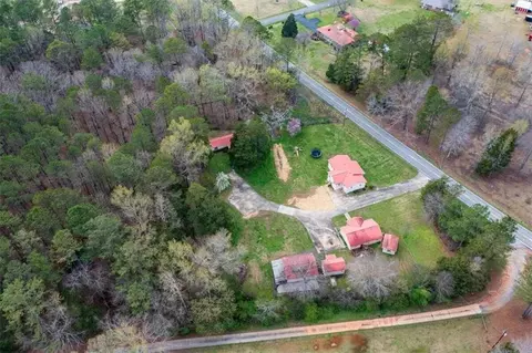 1200 Collard Valley Rd, Cedartown, GA 30125