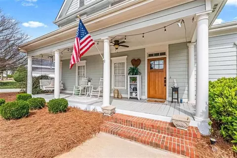 1056 Brush Arbor Cir, Mcdonough, GA 30252