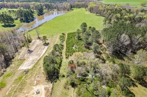 116 W Ranchette Rd, Temple, GA 30179