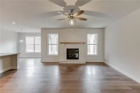 Living - 2485 W Liddell Rd, Duluth, GA 30096 photo 2 of 4