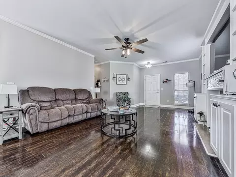 307 Turtle Pointe Dr, Carrollton, GA 30116 photo 5