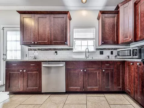 307 Turtle Pointe Dr, Carrollton, GA 30116 photo 10
