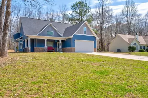 Exterior - 70 Highgrove Dr, Covington, GA 30016 photo 9 of 9