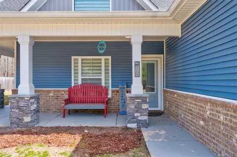 Exterior - 70 Highgrove Dr, Covington, GA 30016 photo 3 of 9