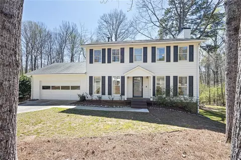4140 W Cooper Lake Dr SE, Smyrna, GA 30082
