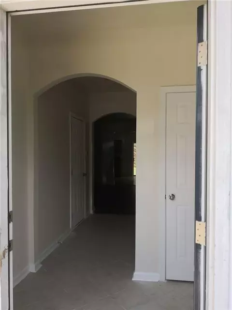 2073 Executive Dr, Duluth, GA 30096 photo 2