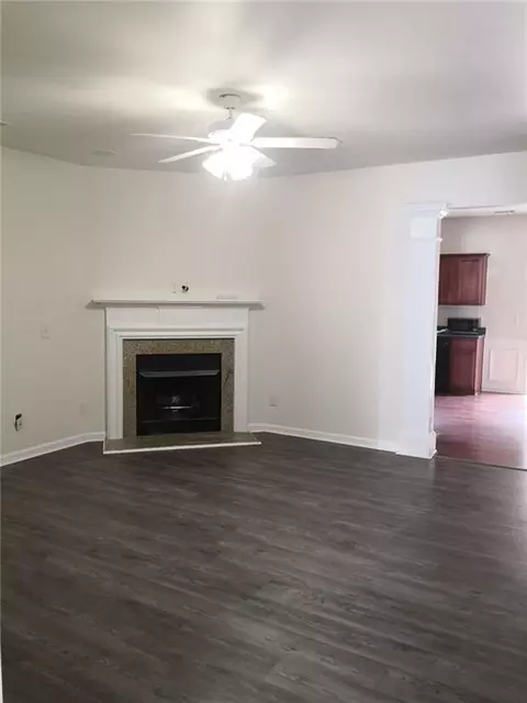 2073 Executive Dr, Duluth, GA 30096 photo 3