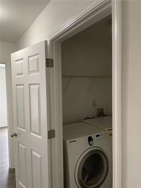 2073 Executive Dr, Duluth, GA 30096 photo 18