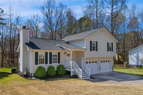 614 Angela Dr, Temple, GA 30179