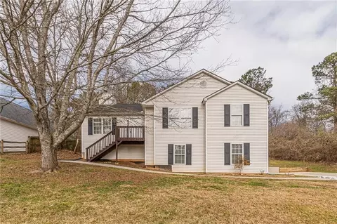 8750 Bayhill Dr, Gainesville, GA 30506