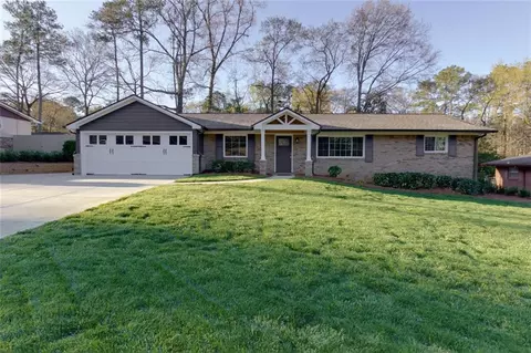 2614 Crockett Dr, Marietta, GA 30067