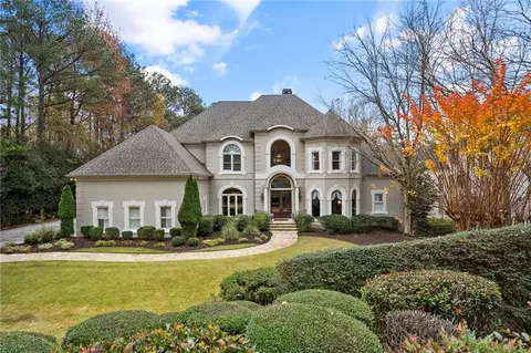8830 Old Southwick Pass, Alpharetta, GA 30022