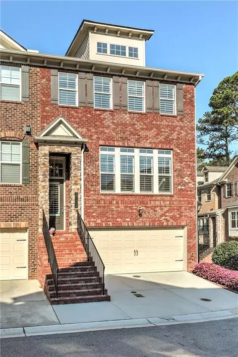 2132 Pembroke Dr, Brookhaven, GA 30319