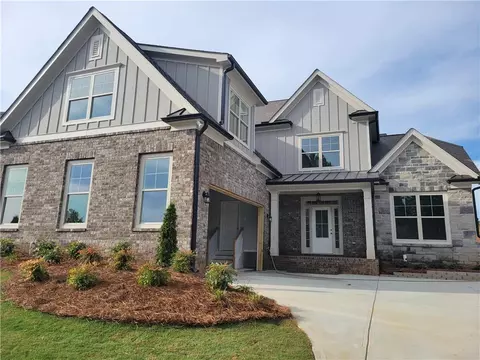 2712 Roller Mill Dr, Jefferson, GA 30549