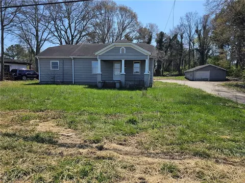 11881 Veterans Memorial Hwy, Douglasville, GA 30134
