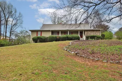 3420 Canon Creek Dr, Cumming, GA 30041