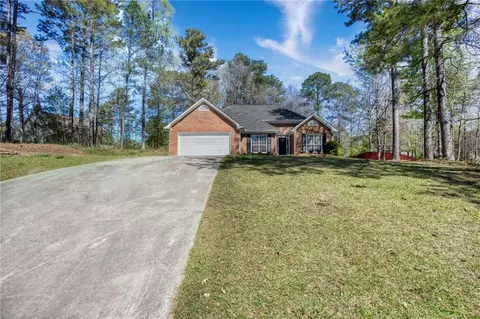 9608 Margaret Ln, Jonesboro, GA 30238