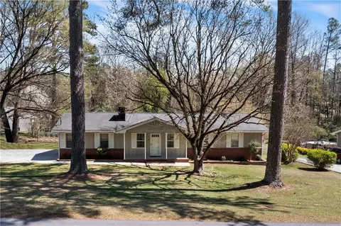 116 Friar Tuck Rd NE, Rome, GA 30161