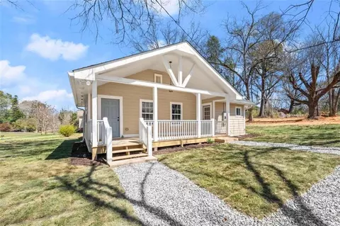 979 S Pond S, Toccoa, GA 30577 photo 5