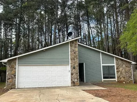 1138 Trailblazer Way NW, Lilburn, GA 30047