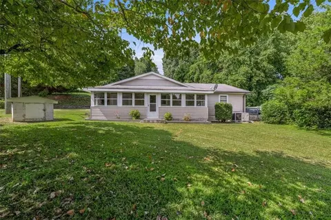 60 Cawthon Rd, Toccoa, GA 30577 photo 2