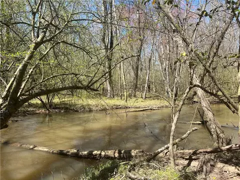 4761 H D Atha Rd, Covington, GA 30014 photo 3
