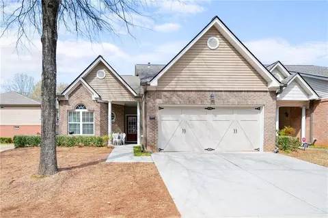 3220 Abbott Dr #9, Powder Springs, GA 30127