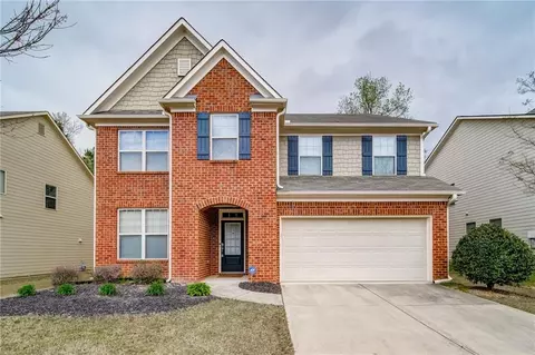 3513 Fallen Oak Dr, Buford, GA 30519